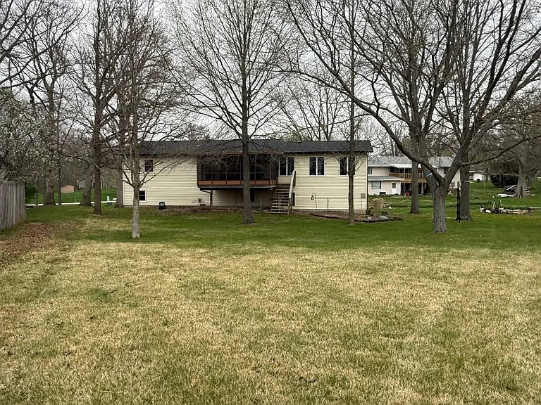 8455 Lehman Rd — Photo 3