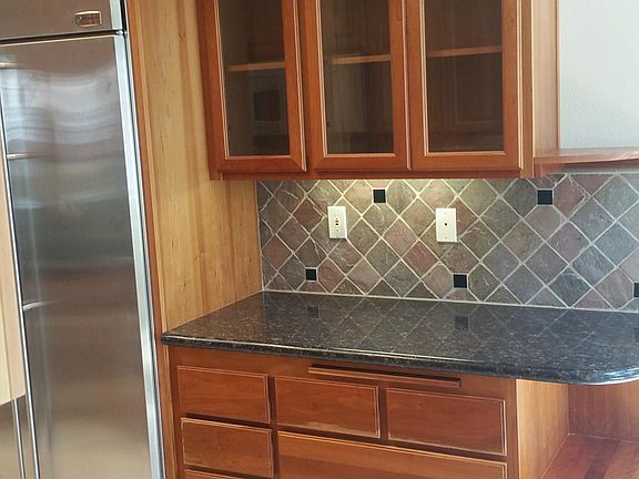 Kitchen cabinets