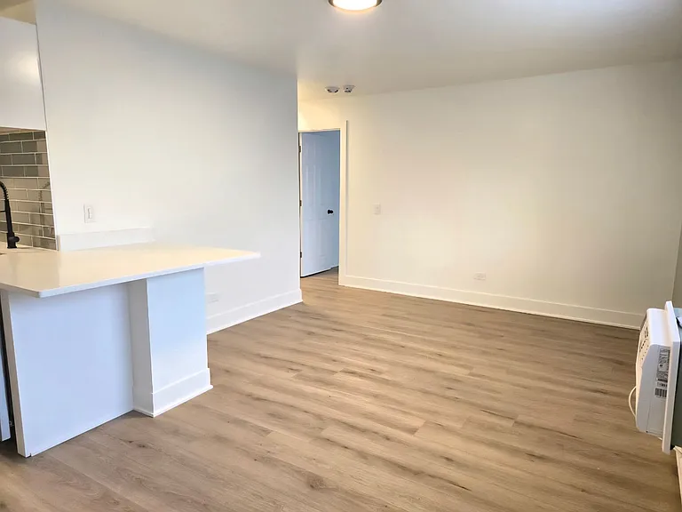 382 Penn Apartments — Photo 41