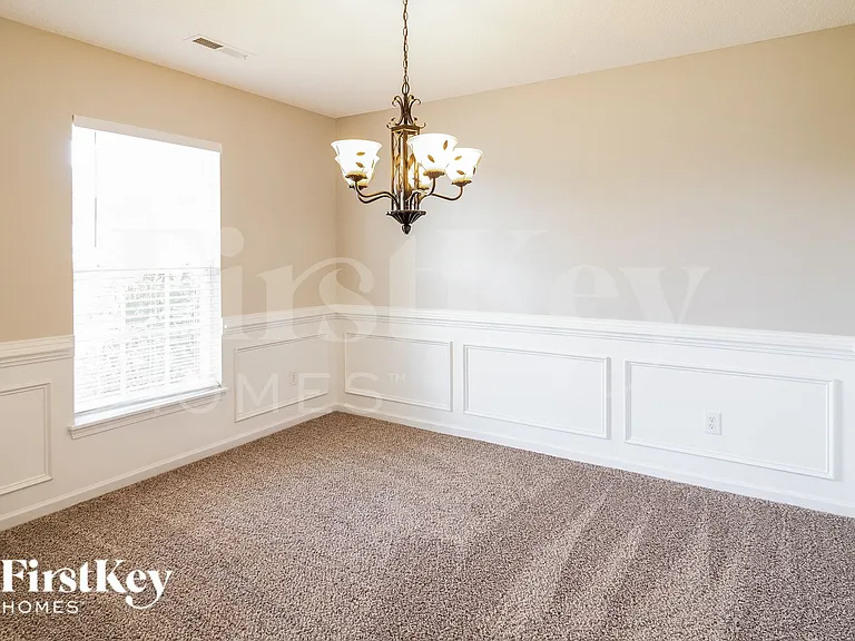 335 Seneca River Dr — Photo 6