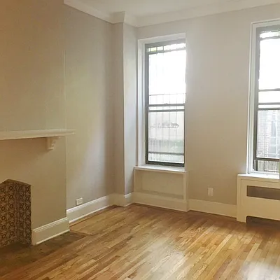 Rented by Sandra Greer Real Estate | media 22