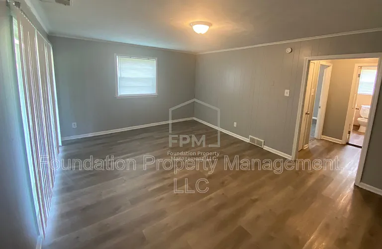 2582 Capewood Dr — Photo 12