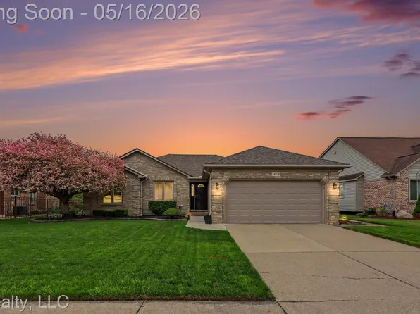 54174 Ego Dr, Macomb, MI 48042