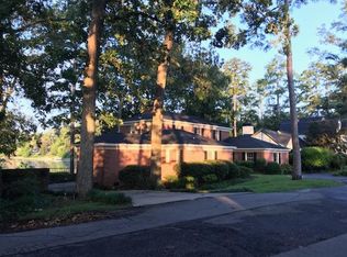 4 Lake Point Rd, Columbia, SC 29206