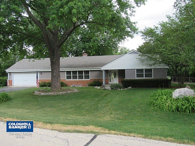 1st image of 16036 W Creek Dr