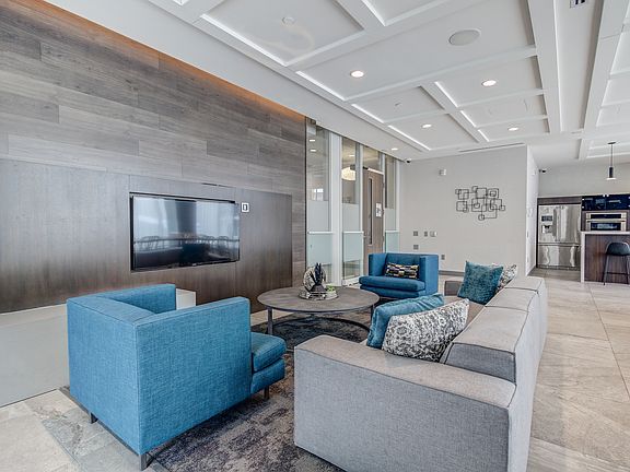 5th image of 2550 Eglinton Ave W #1208
