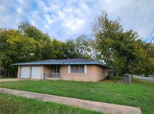 1109 S 17th St, Copperas Cove, TX 76522
