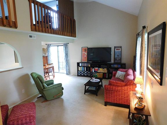 4th image of 5396 Dogwood Cir