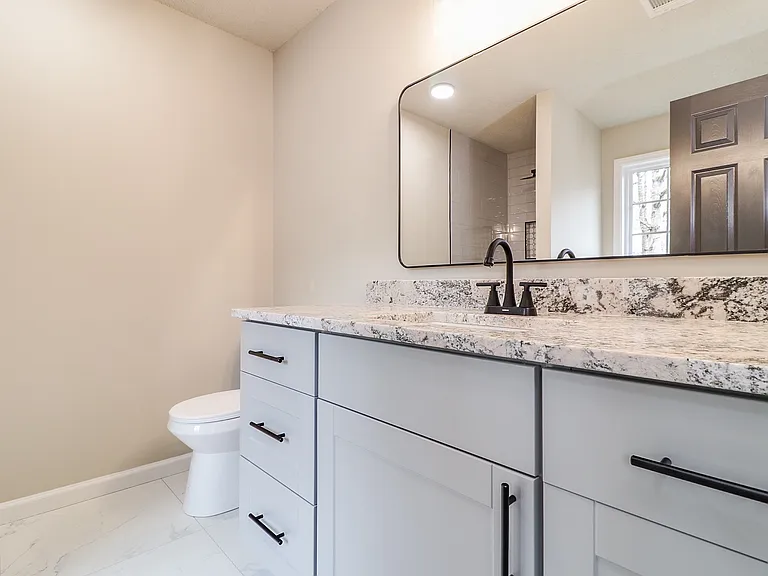 1216 Dylan Way — Photo 10