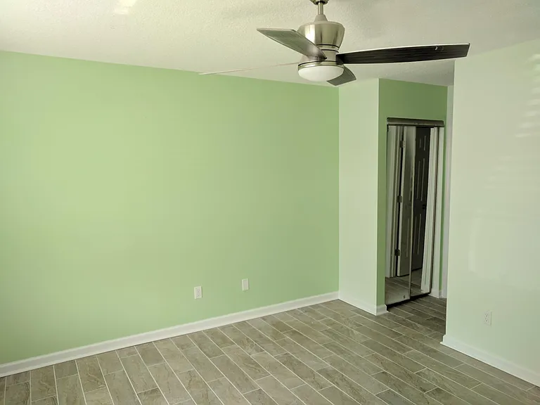 6 Brigantine Ct — Photo 2