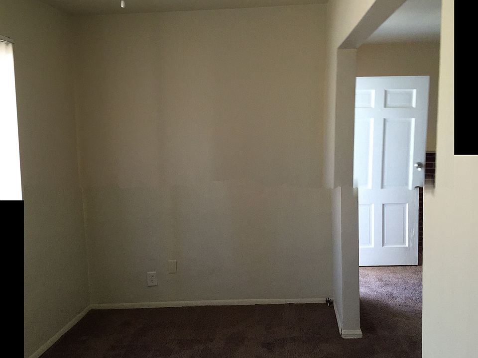 1st image of 2310 N Niagara St #A
