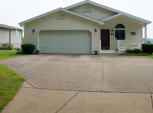 10981 Tacoma Dr, Jerome, MI 49249