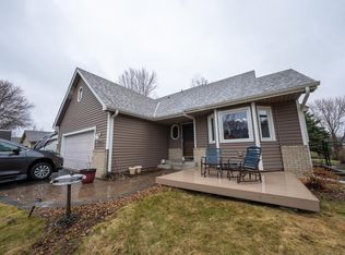 17100 Fieldcrest Ave, Farmington, MN 55024