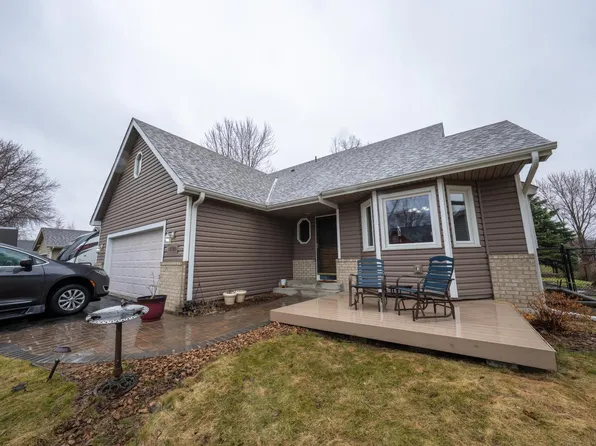 17100 Fieldcrest Ave, Farmington, MN 55024