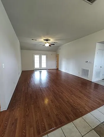 6030 Travis - 1 — Photo 3