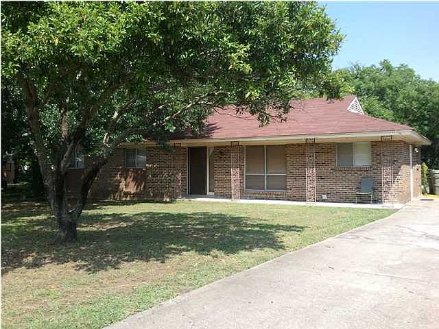 2nd image of 3814 Quenby Dr