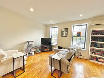 Rented by Doorway NYC, LLC