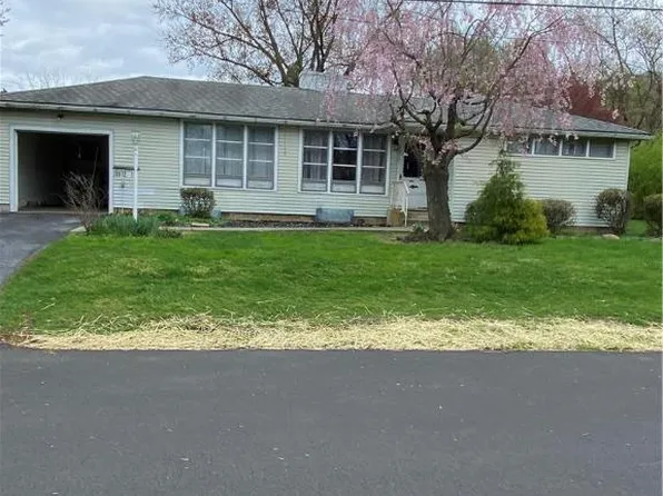 2072 Schwab Ave, Bethlehem, PA 18015