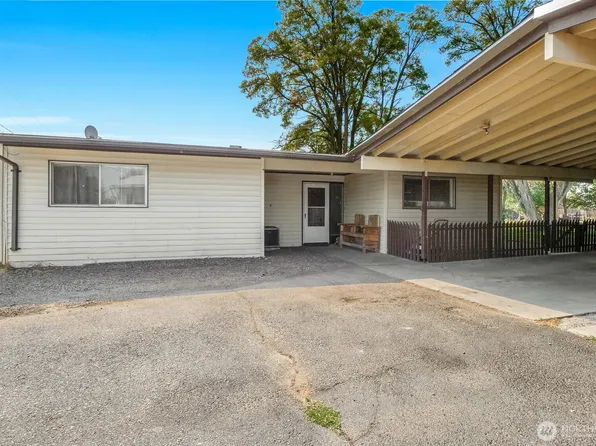 167 Carswell Drive, Moses Lake, WA 98837