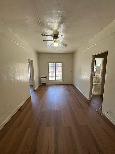 2300 Bellevue Ave Photo 1