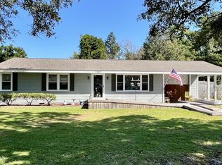 1149 Hammocks Beach Rd, Swansboro, NC 28584