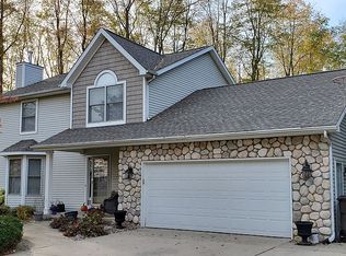 7107 Stoney Creek Dr, Augusta, MI 49012