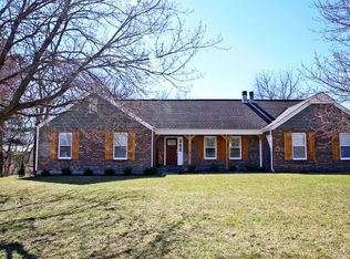 6107 Ojibwa Ln, McHenry, IL 60050