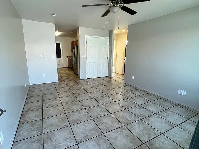 1313 W Cedar St — Photo 2
