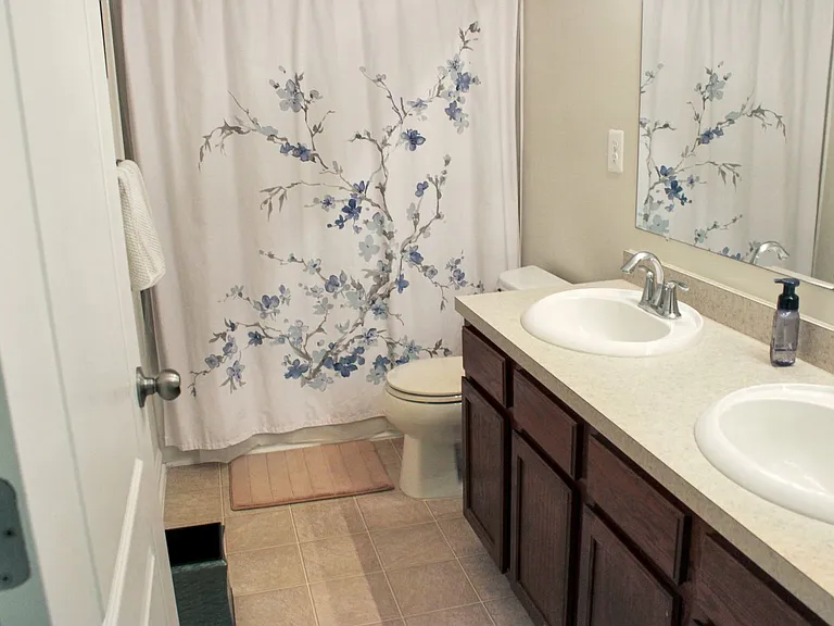 18 Kearney Way — Photo 34