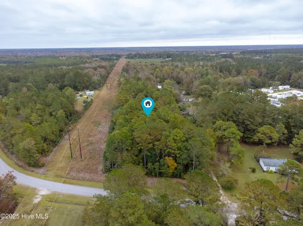 1088 Wells Road, Jacksonville, NC 28540