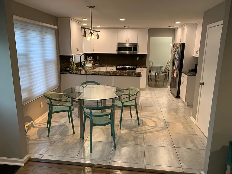 1613 Mayflower Ln — Photo 13