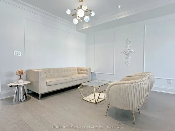 45 Gandhi Ln, Markham, ON L3T 0G4