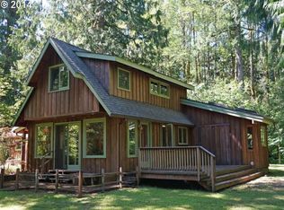 22069 E Yakima Ln, Rhododendron, OR 97049