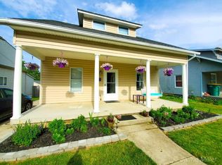 96 S Heath Ln, West Jefferson, OH 43162