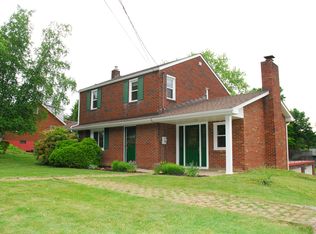 5208 Glenwall Dr, Aliquippa, PA 15001