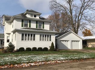 409 S Base St, Morrison, IL 61270