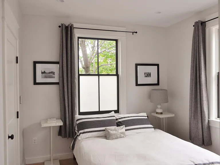 1229 F St NE #CARRIAGE HOUSE — Photo 4