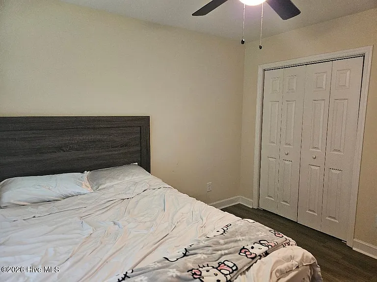 207 Sherwood Rd — Photo 15