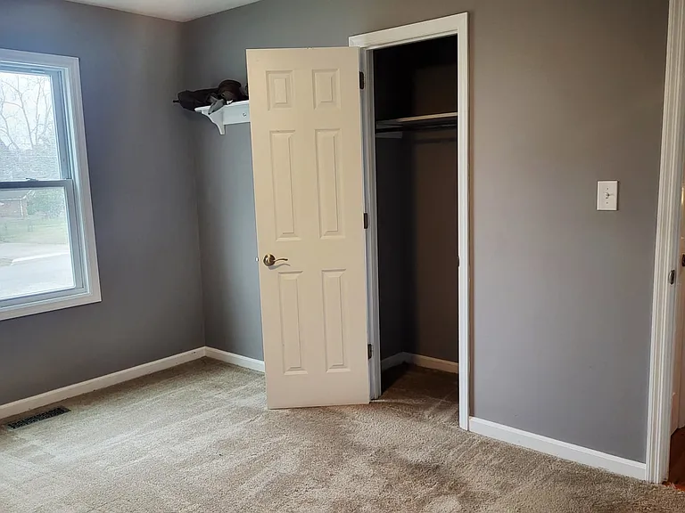 115 Sabel Cir — Photo 15