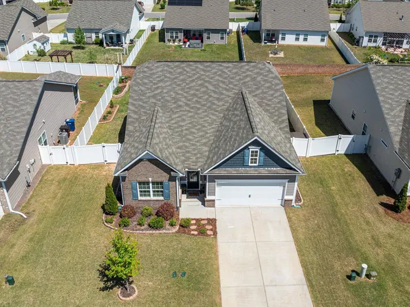1477 Abercorn Ln, Sanford, NC 27330