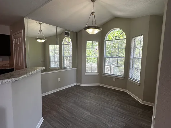 (undisclosed Address), San Marcos, TX 78666