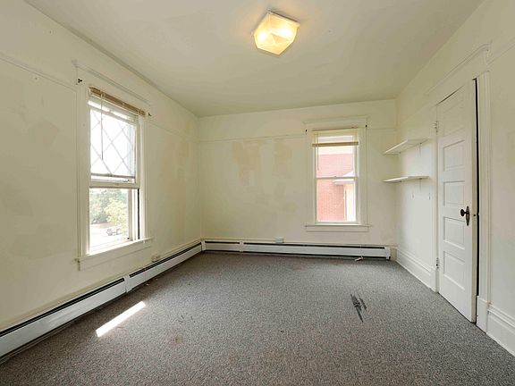 5th image of 1059 14th St #1059HOU