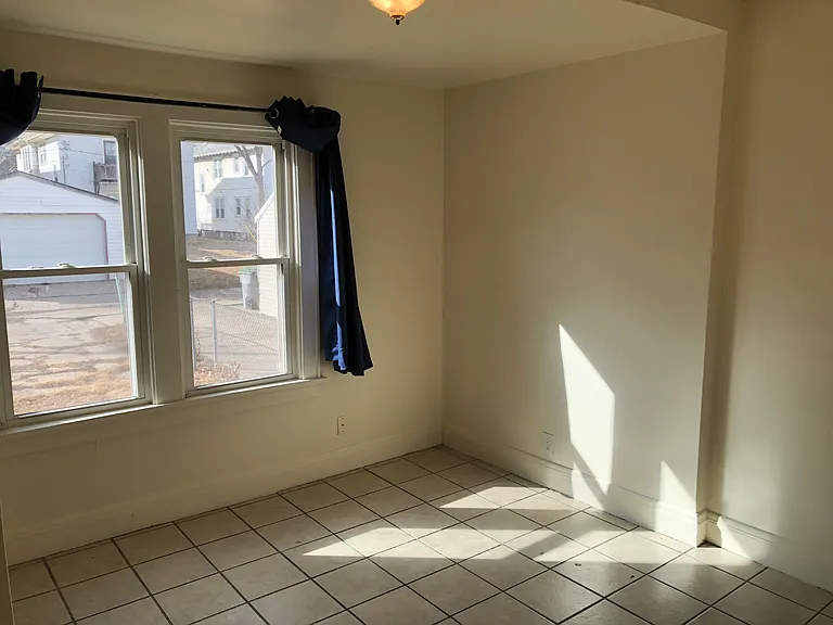 3843 N Vel R Phillips Ave — Photo 18