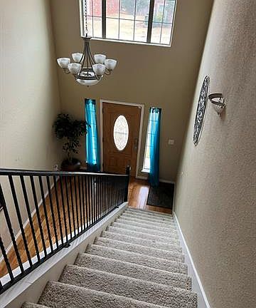 3rd image of 3318 Silver Oaks Dr