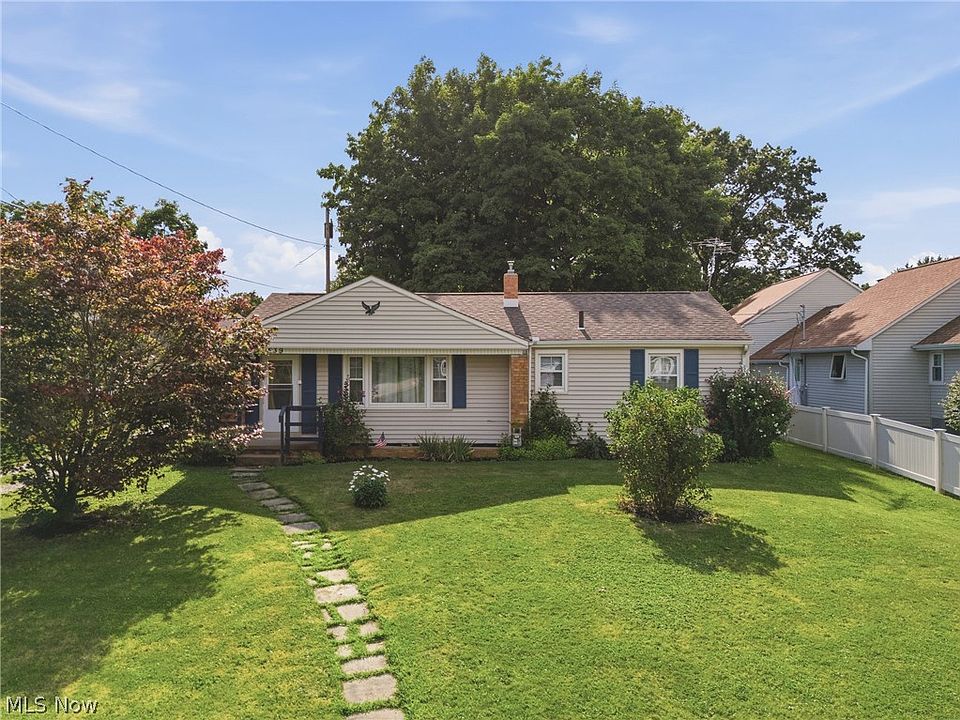 1st image of 1539 Parkway Blvd