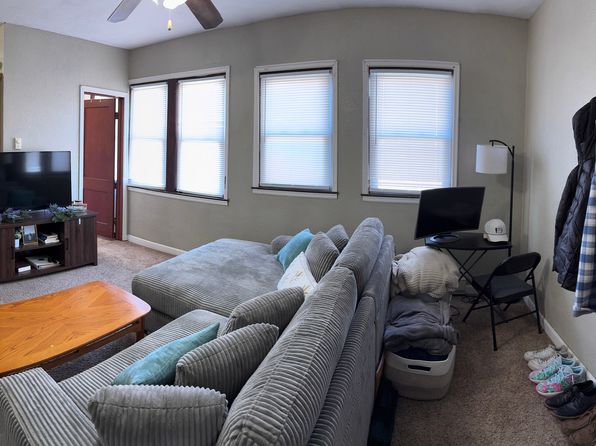 144 3rd Ave S APT 11