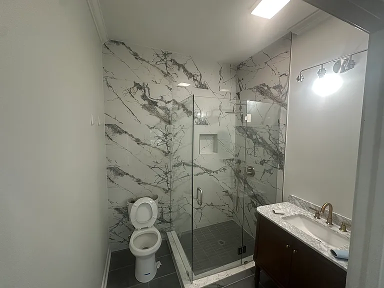 4646 Manchester Dr — Photo 11