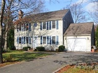 89 Bog River Bnd, Mashpee, MA 02649
