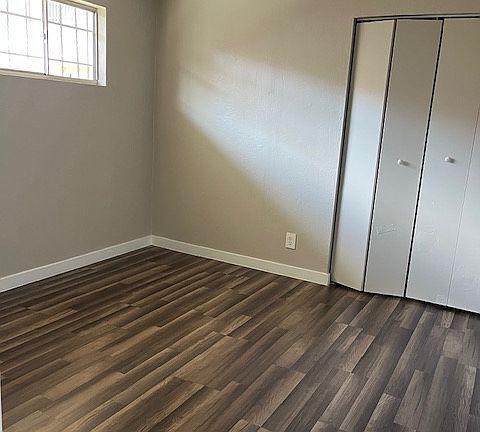 3rd image of 519 W 84th St #3