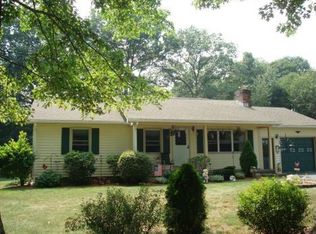 50 Oliver St, Easthampton, MA 01027